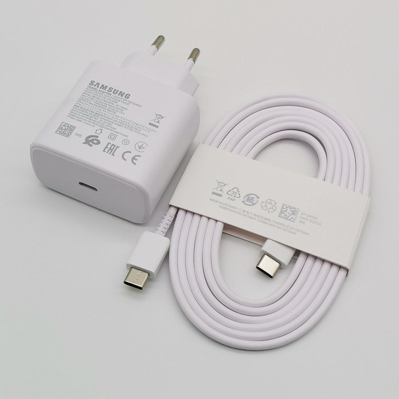 45W USB-C Fast Charger — Compact Travel Adapter